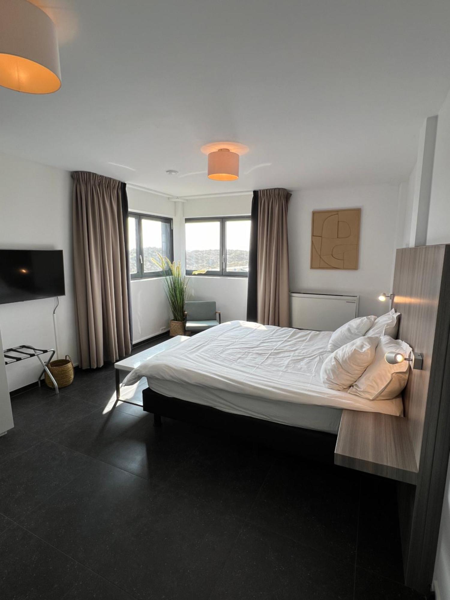Cala Bassa Beach Boutique Apartments - Beach View Overveen Extérieur photo